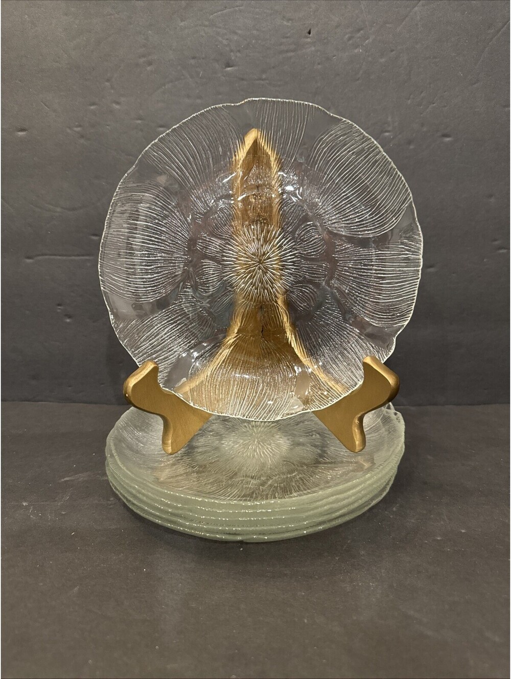 Arcoroc France (6) Fleur Salad Plates  7.75” Clear Embossed Petals Glass Plate